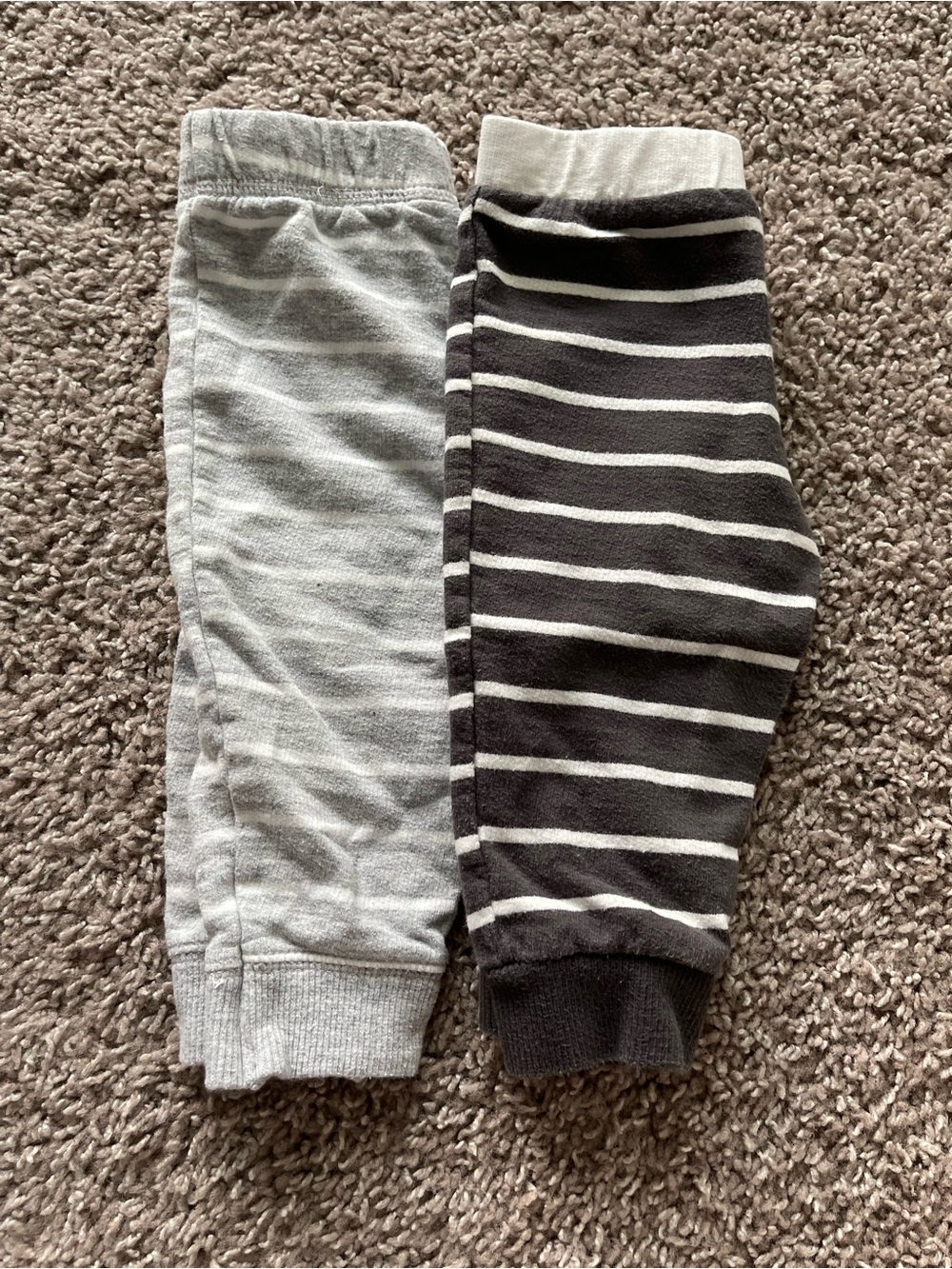 💥Mix &Match -5 for $25💥 Carter's Gray & Charcoal Striped Kids Sweatpants - 2 Pac